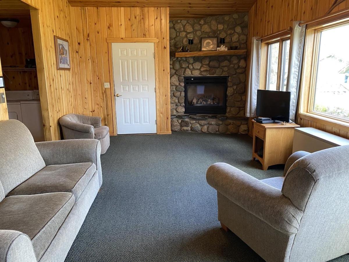Gunflint Lodge Grand Marais Dış mekan fotoğraf